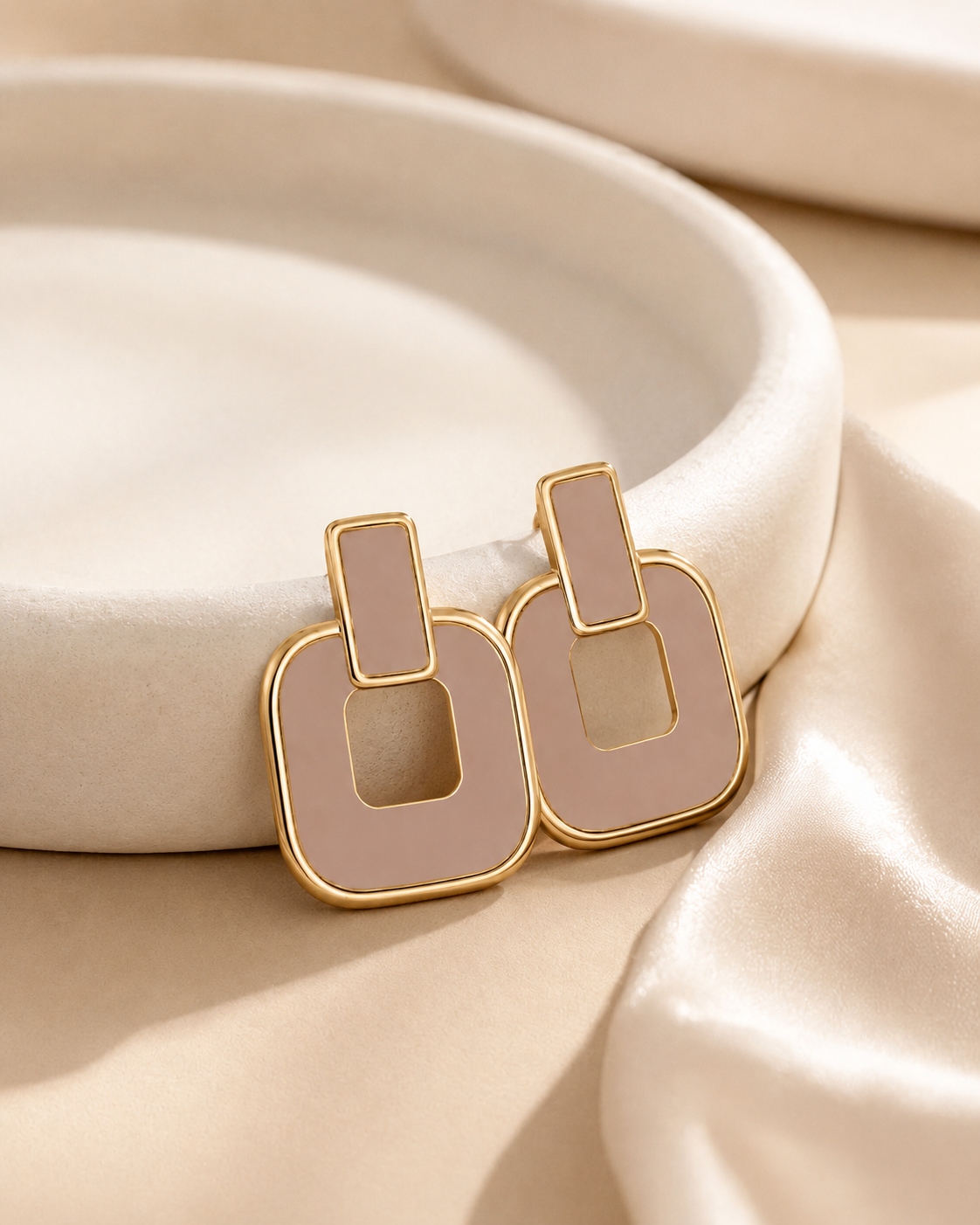 Atria Void Earrings