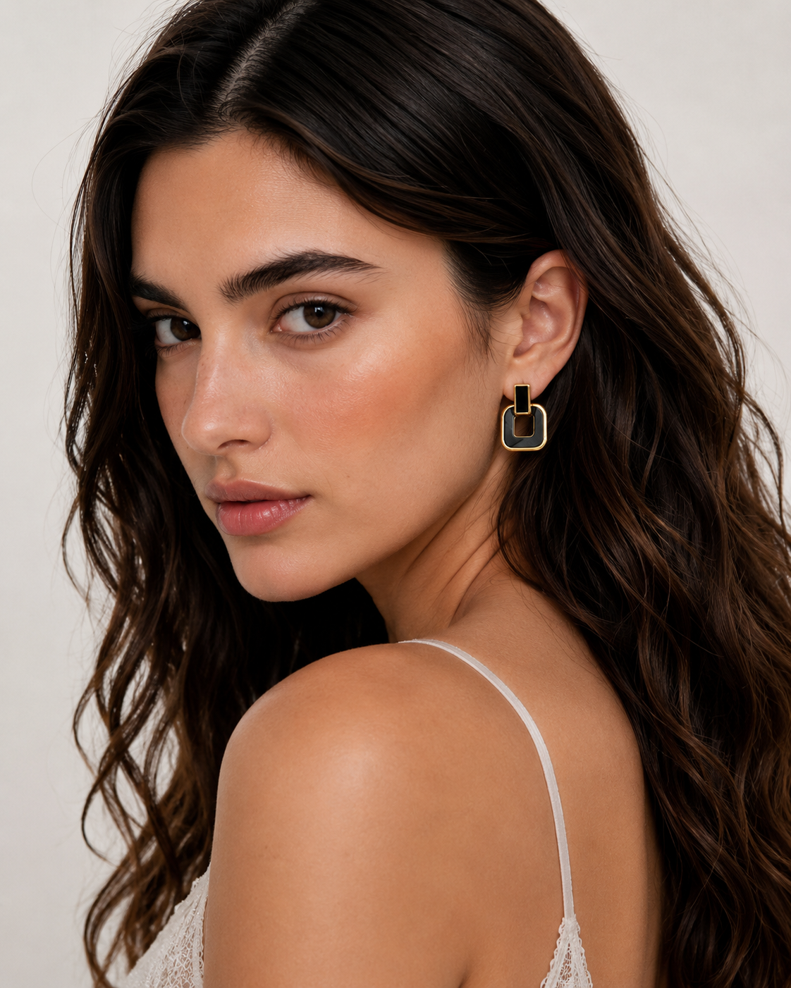 Atria Void Earrings