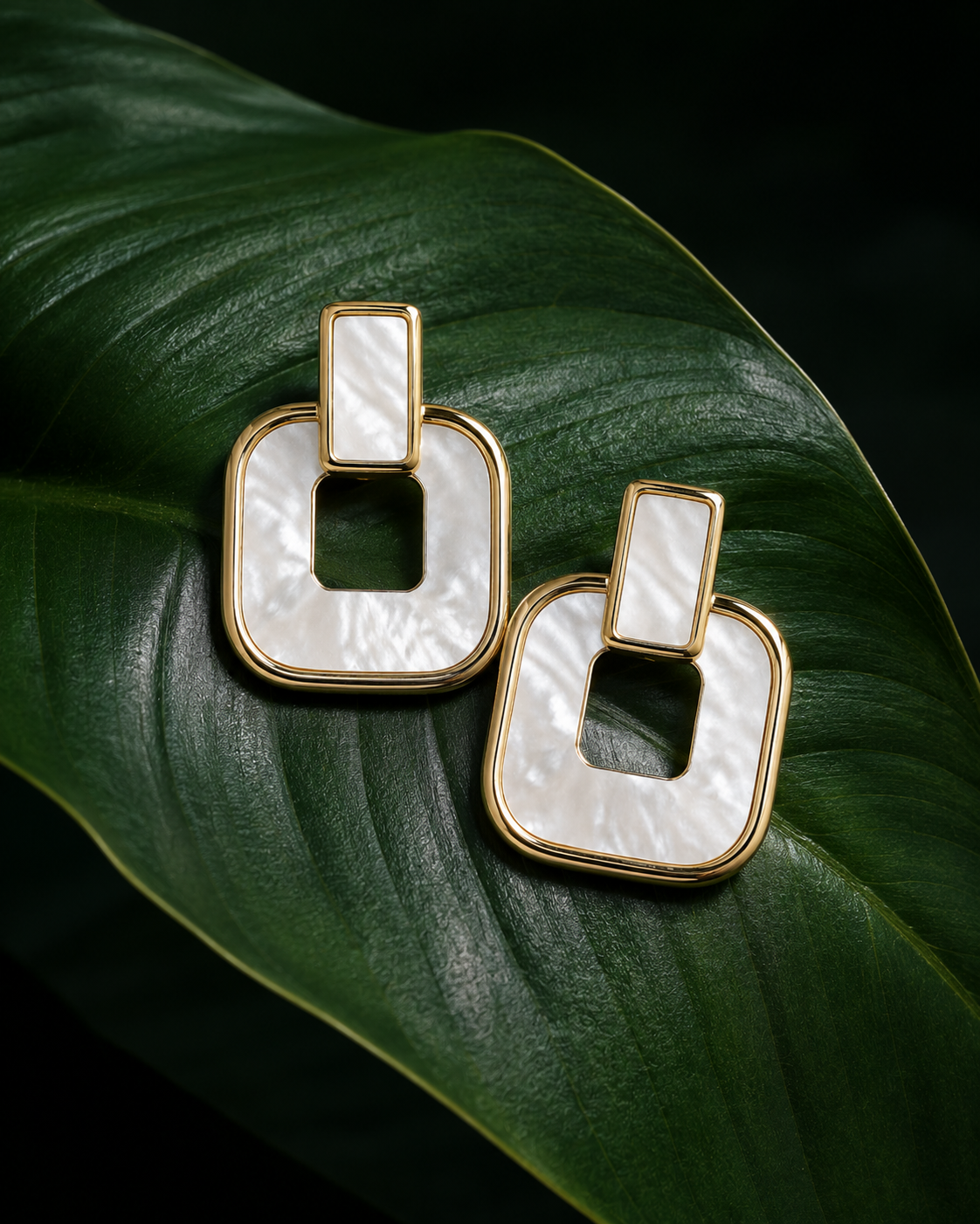Atria Void Earrings