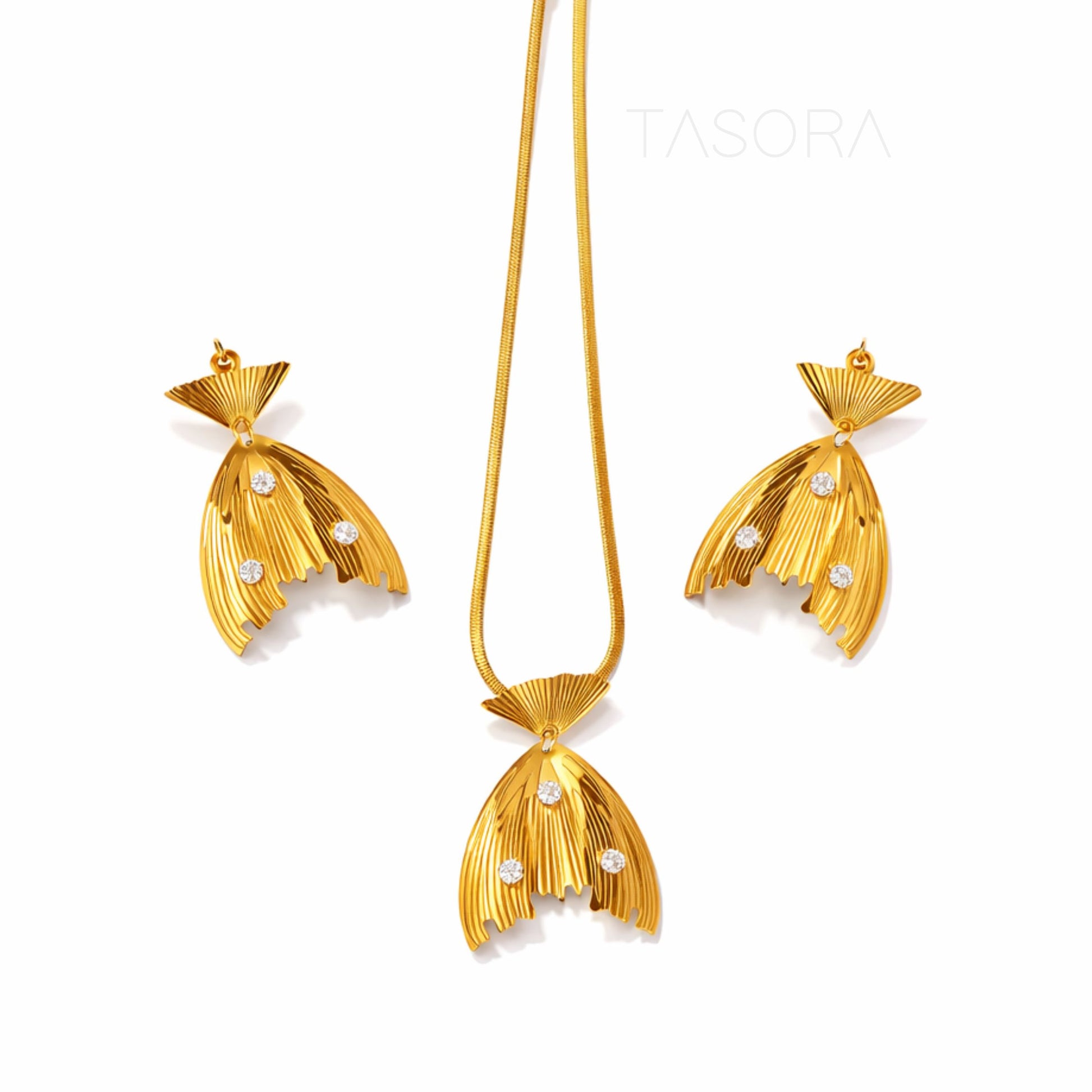 dcad60fb-7510-4c41-8f7e-4db7c64aa551/Cascade_Gleam_Necklace_Earrings_Set_golden2.jpg