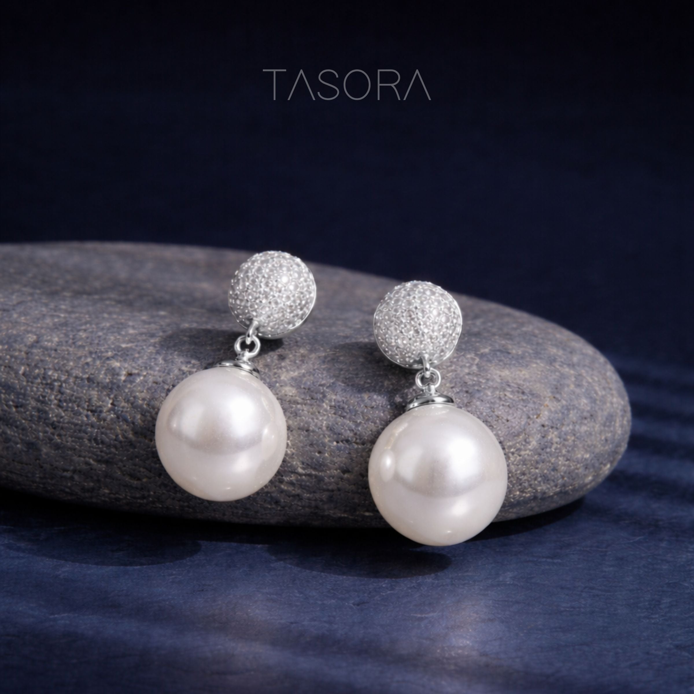 Cira Lune Earrings