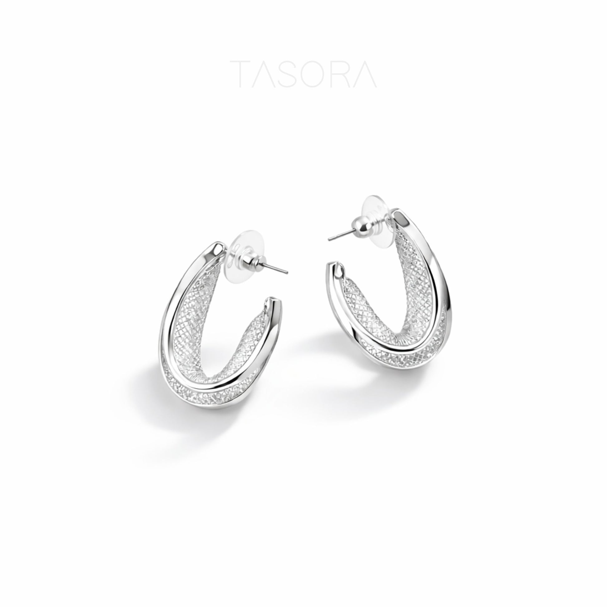 4035219d-b2ed-4516-ac05-d956dffca7a5/Curvy_Hoops_Earrings_silver1.jpg