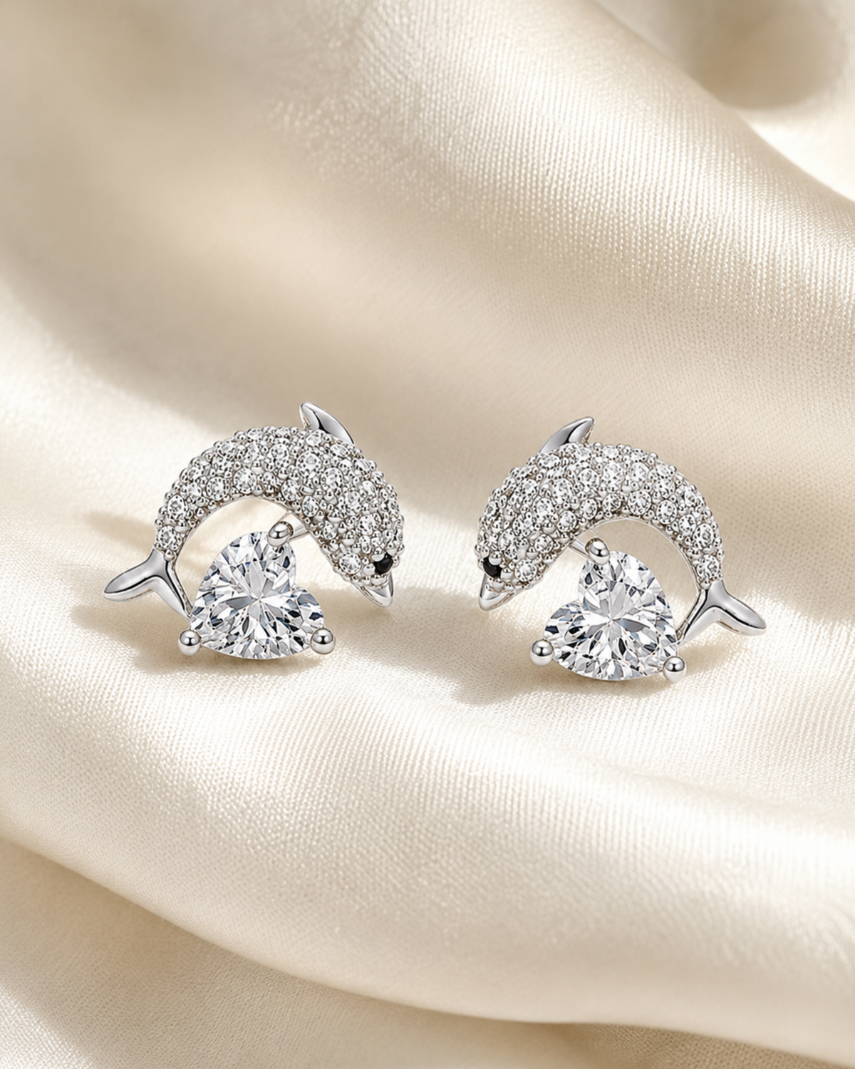 Delamor Earrings