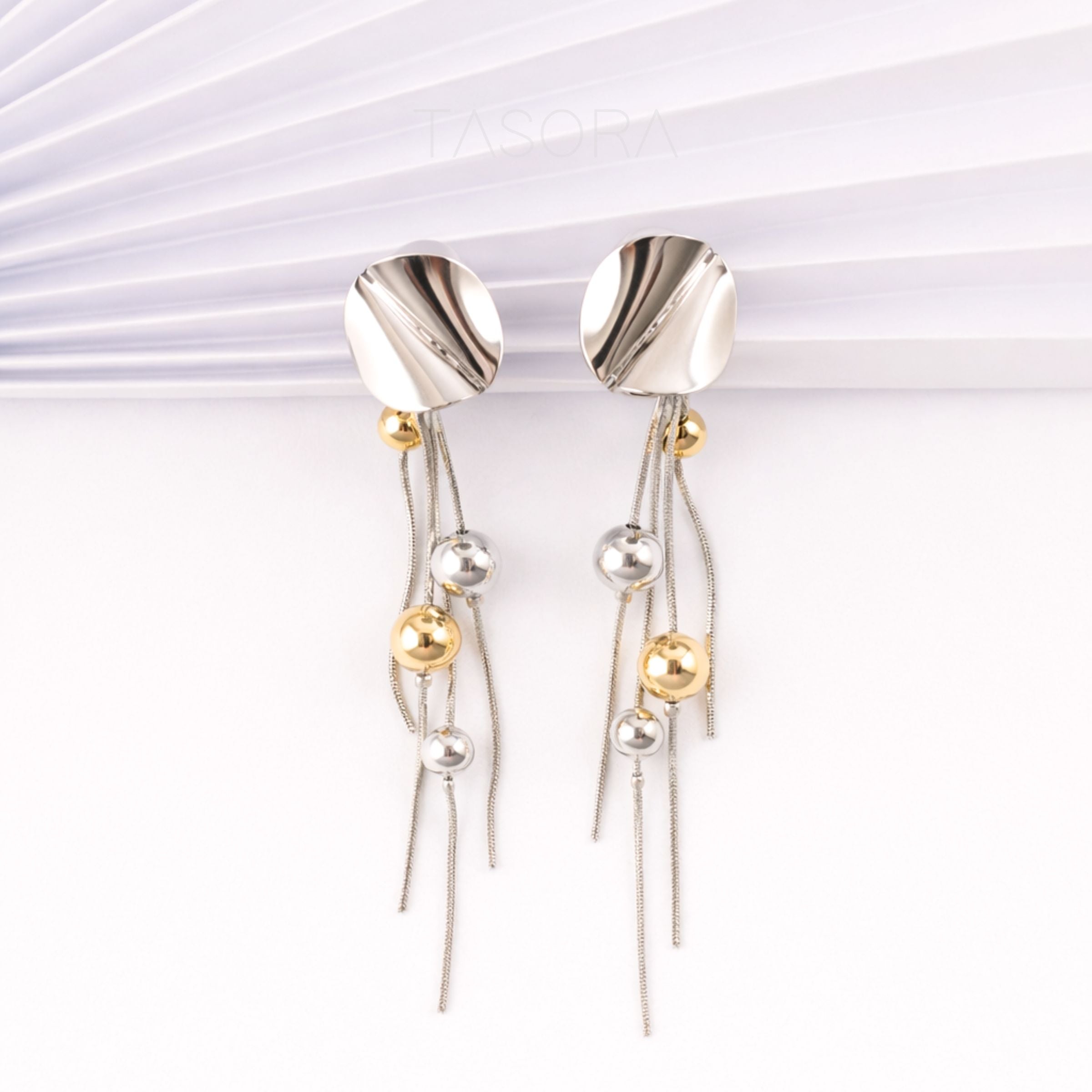 904327e3-a716-48ab-9a72-5180ad31d8a0/Disco_Drizzle_Earrings_silver3.jpg