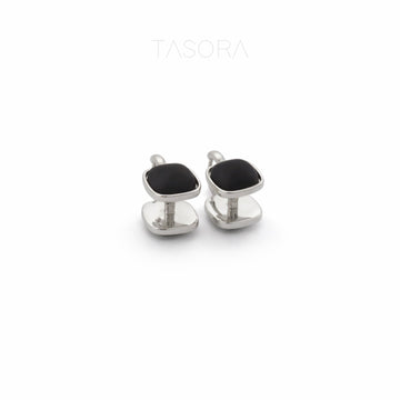 08b10700-5482-4a19-b5cd-df016b444e5c/Dusk_Dot_Earrings_silver1.jpg