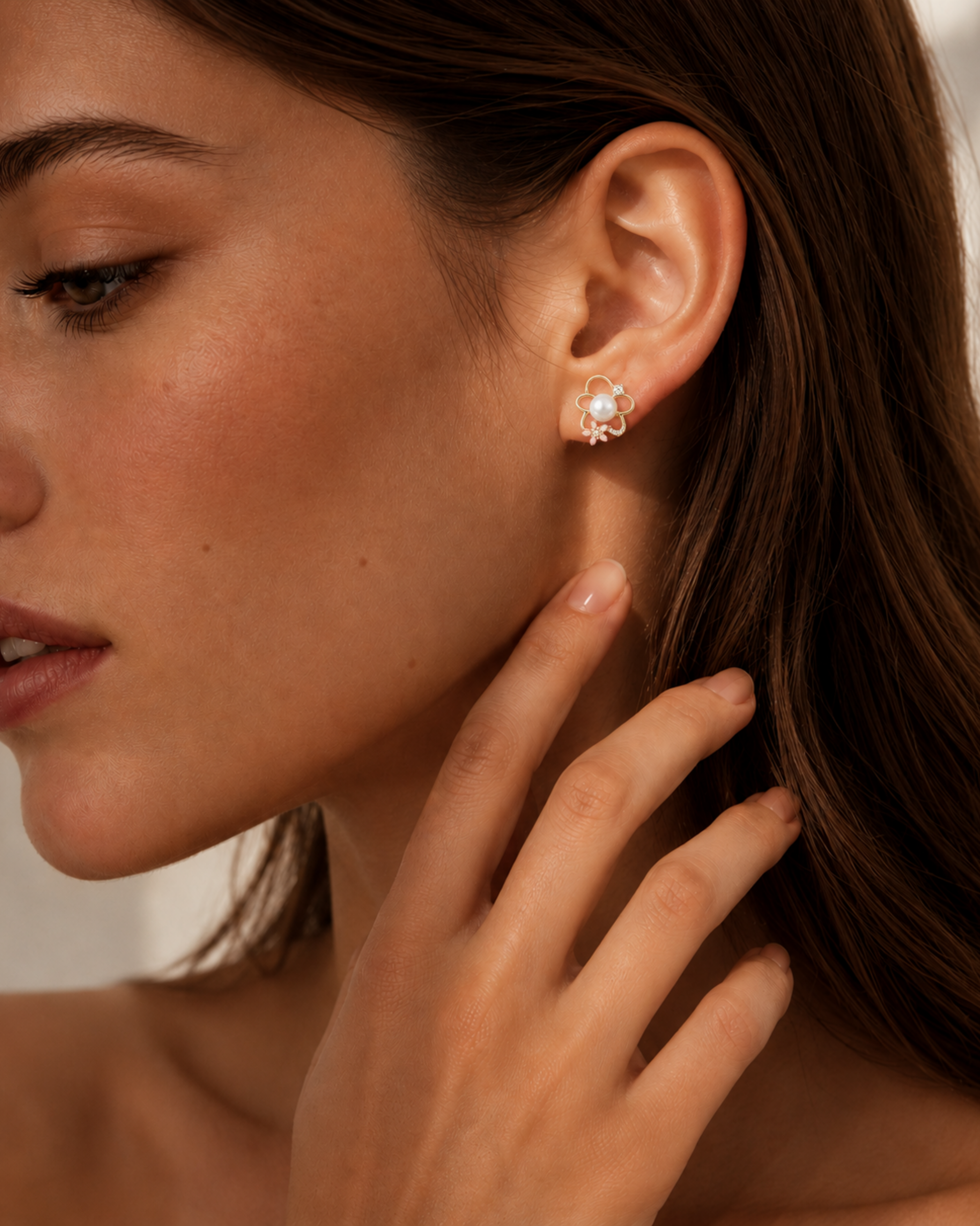 Fiora Pearl Earrings