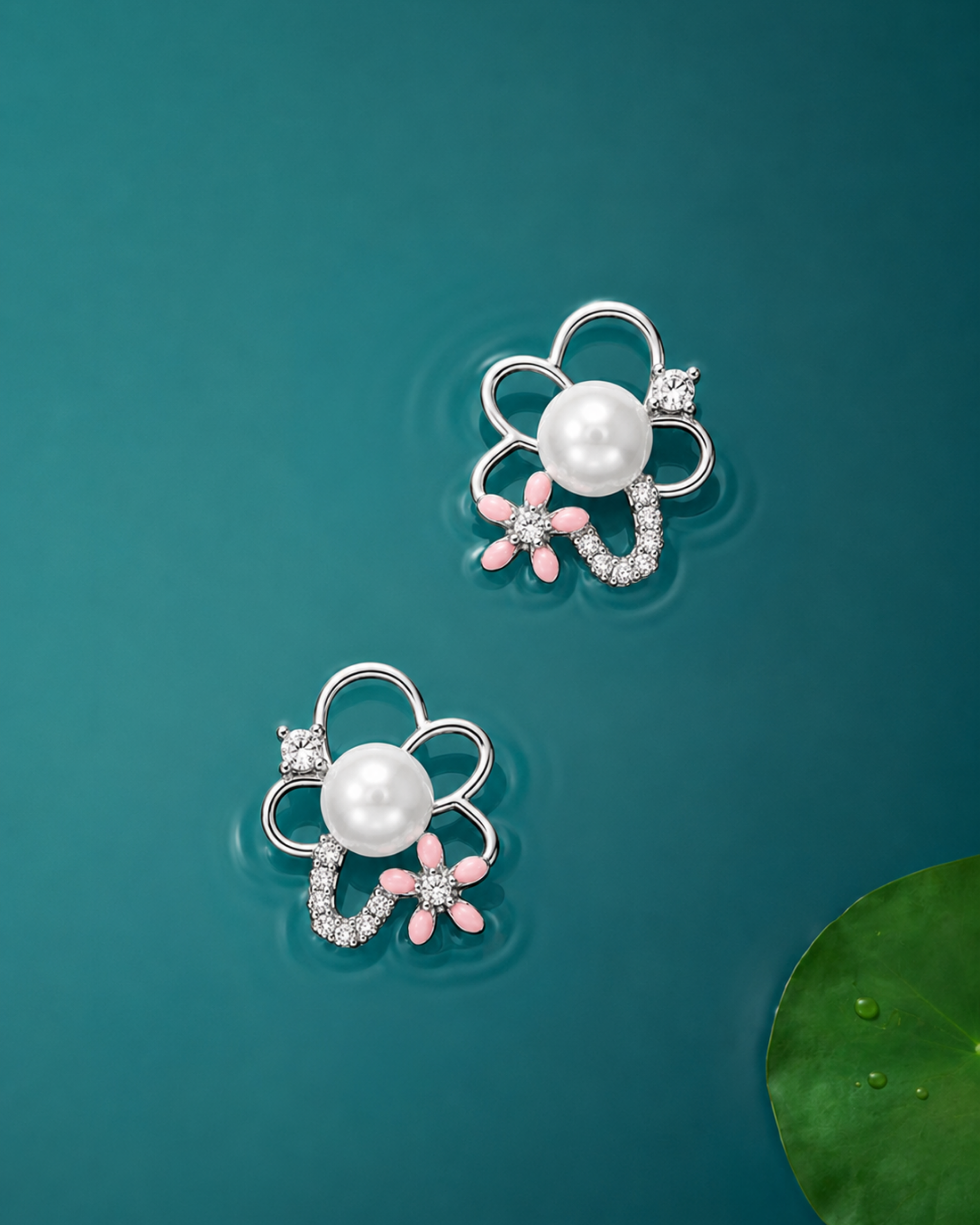 Fiora Pearl Earrings