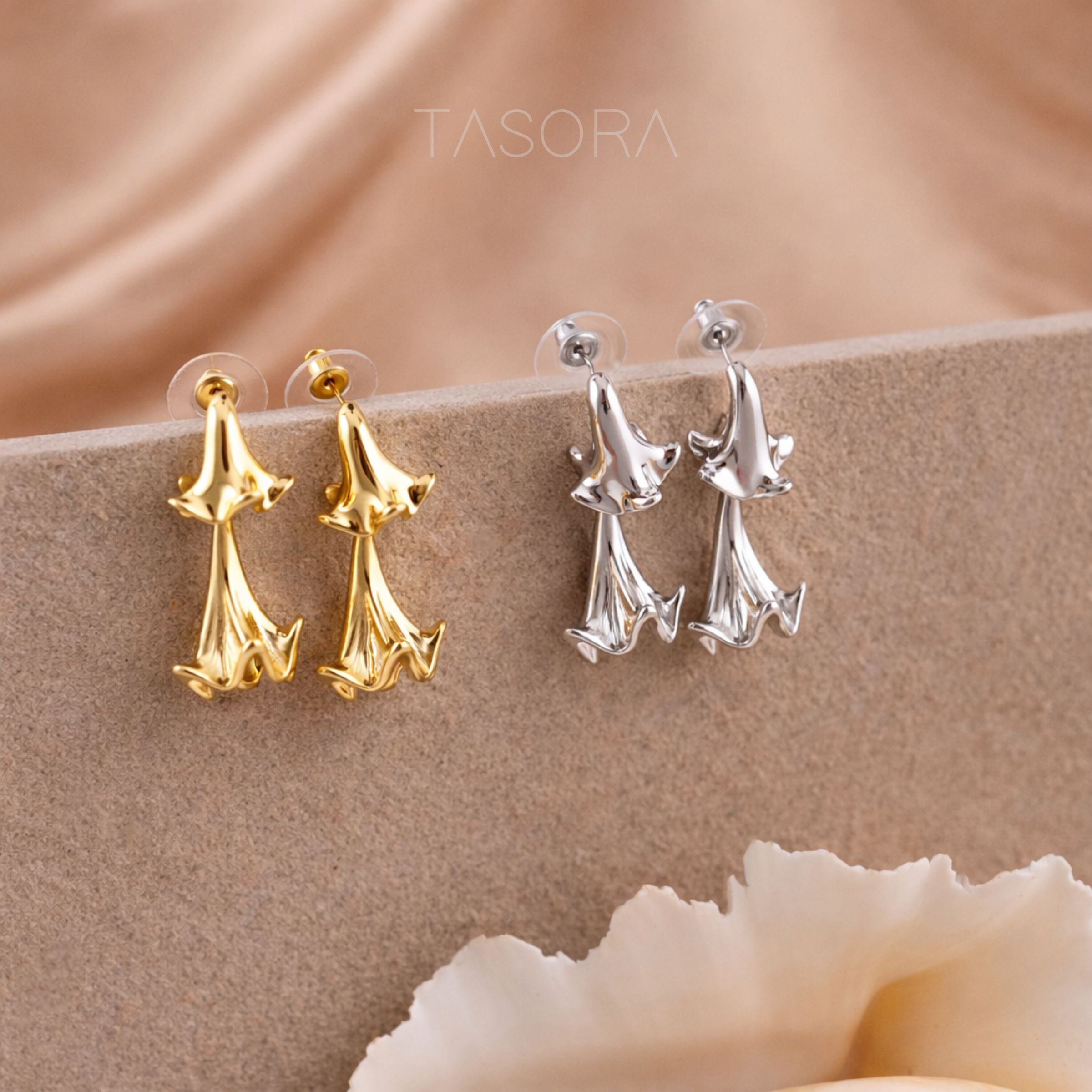 Hibelle Drop Earrings