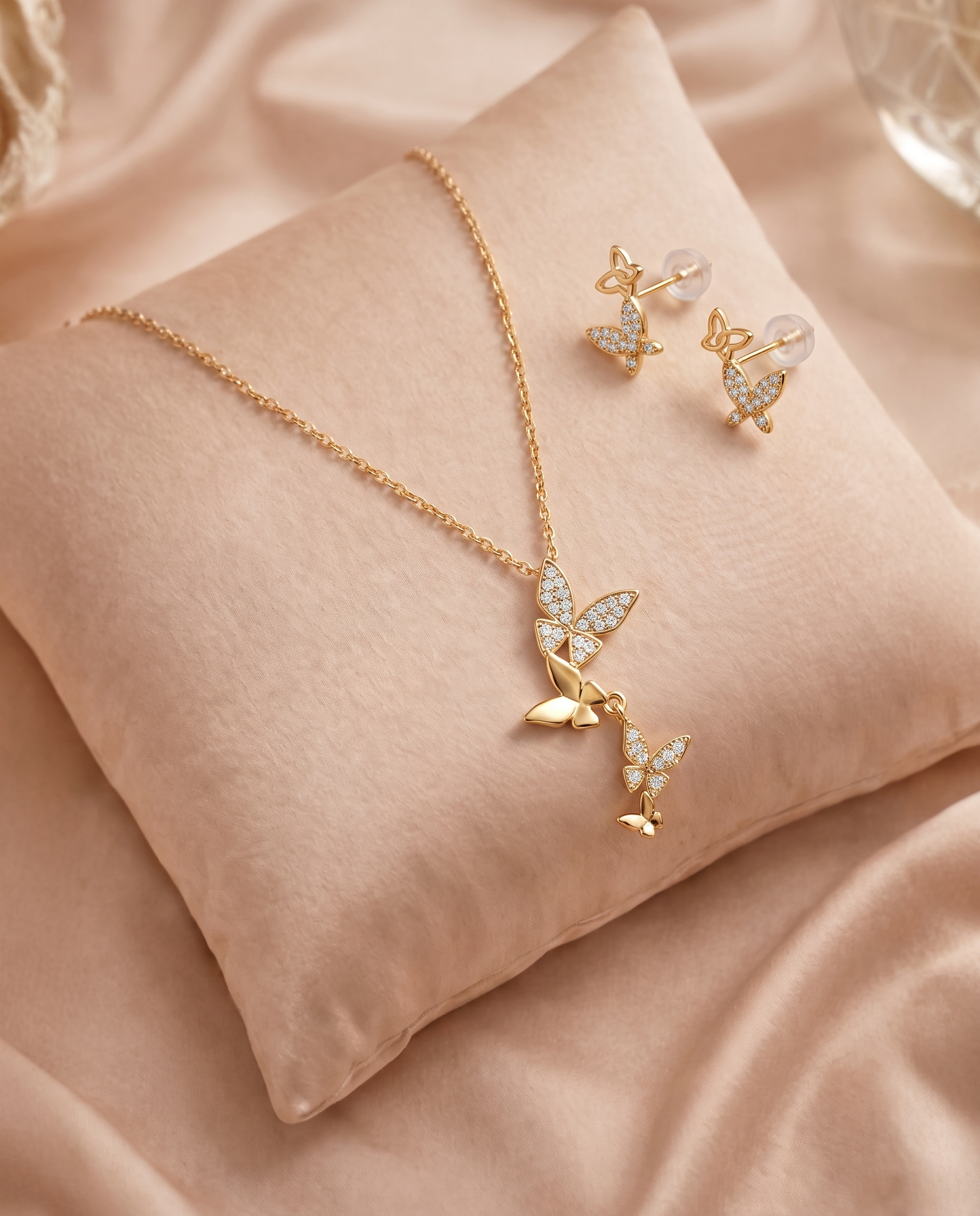 Morpho Grace Necklace & Earrings Set