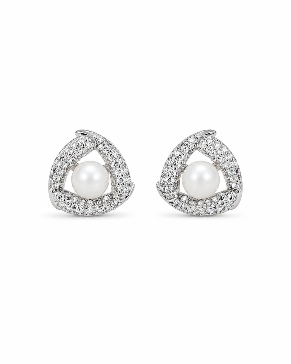 Nidus Pearl Earrings