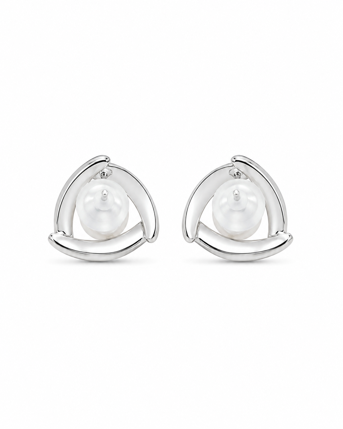 Nidus Pearl Earrings