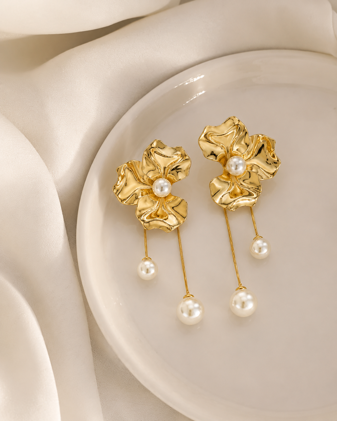 Orchid Pearls Earrings