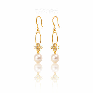 Petal Fleur Earrings