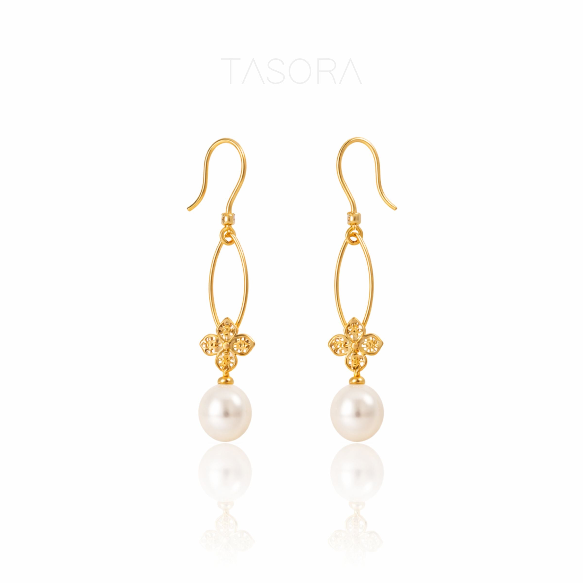 Petal Fleur Earrings