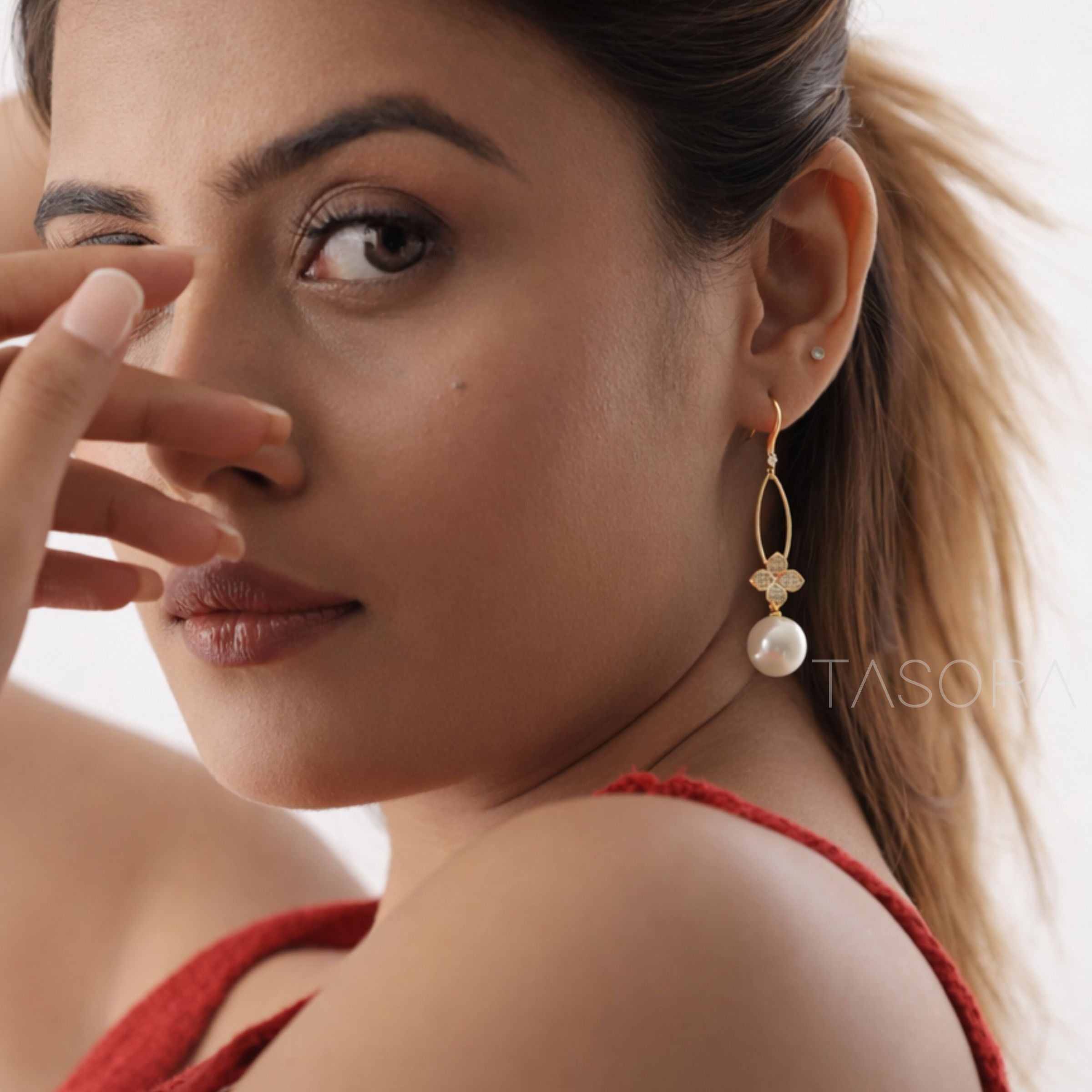 Petal Fleur Earrings