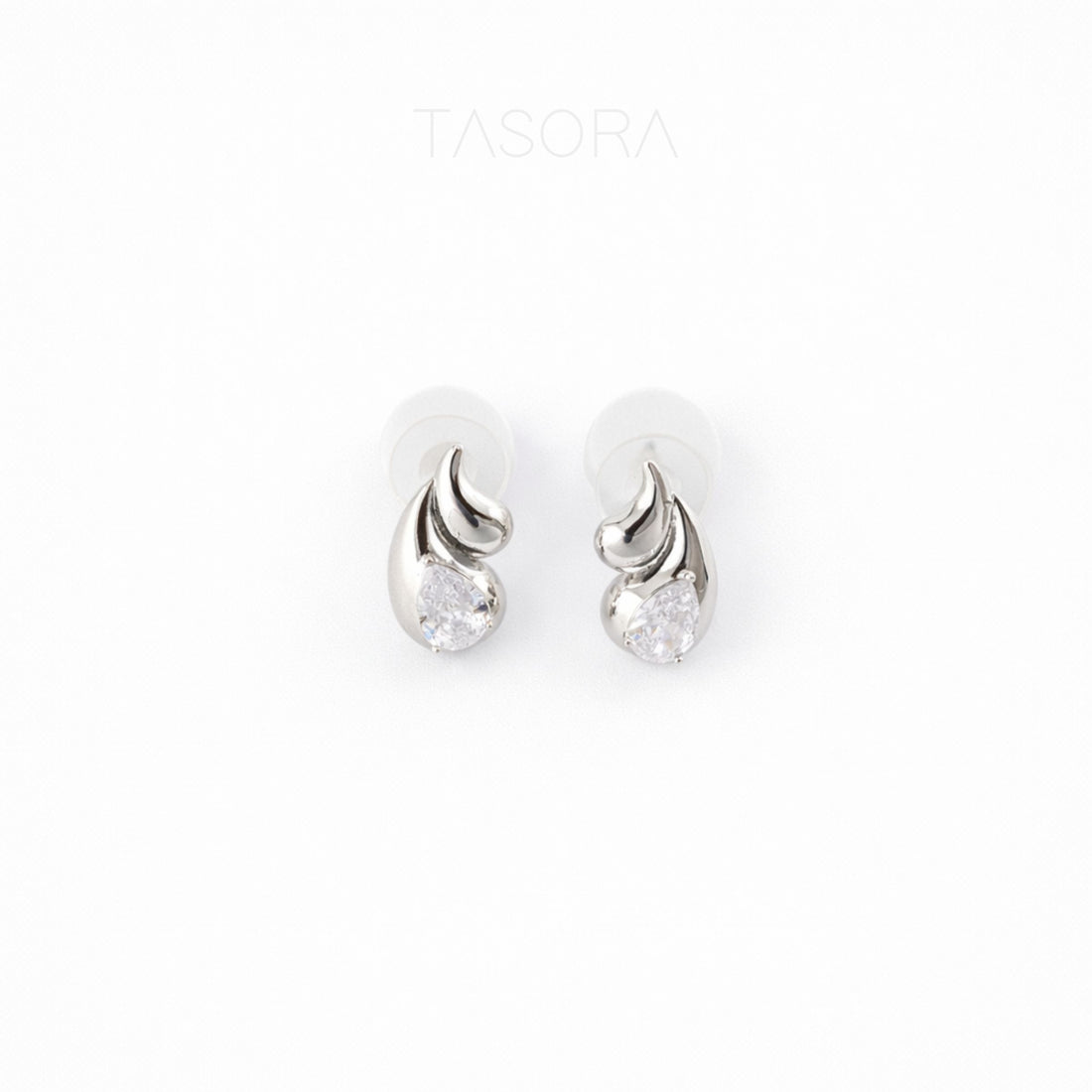 f0a58628-39ca-4373-bd0c-604a04696da7/Raindrop_Earrings_silver1.jpg