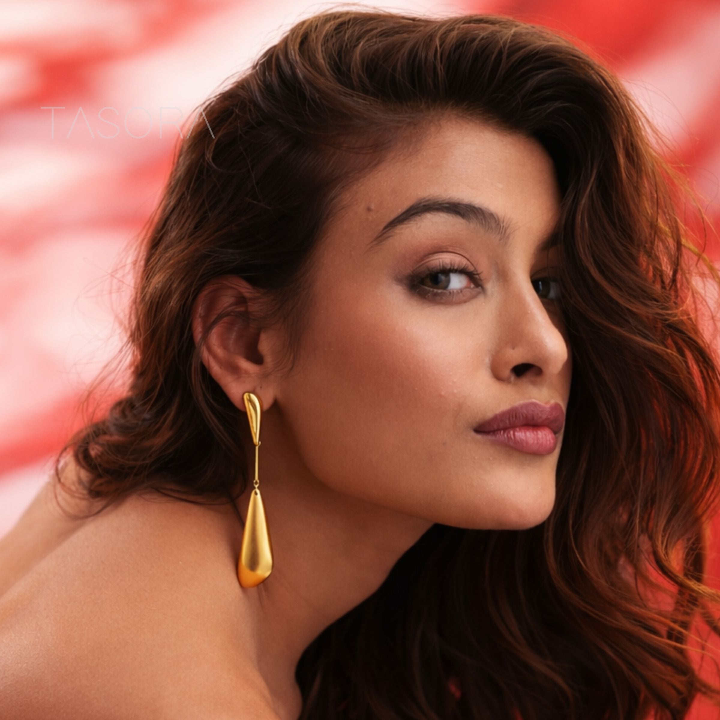 Sleeky Drop Earrings