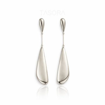 Sleeky Drop Earrings