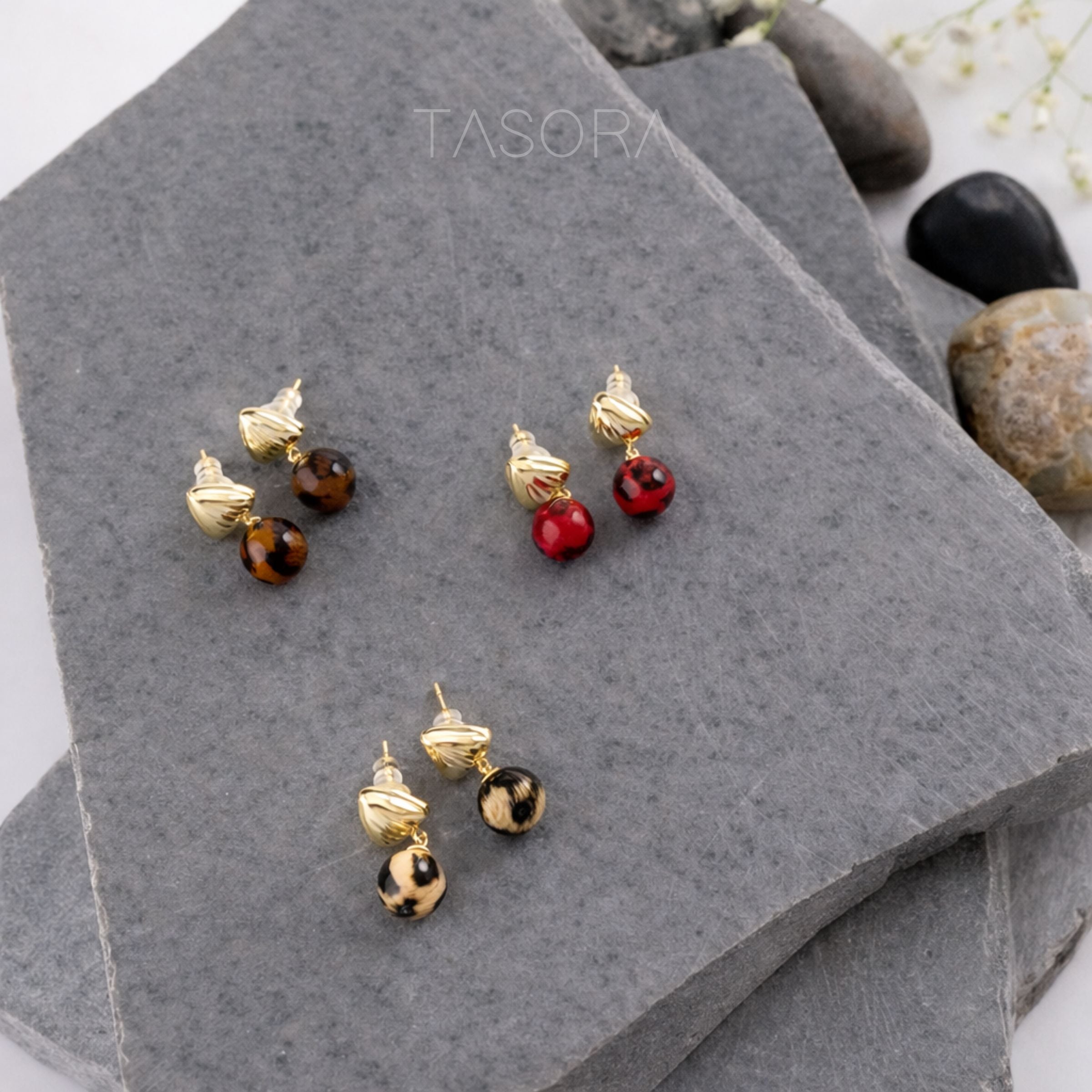 3c6fd2f3-4087-40e1-ac1b-94b8c9c60838/Sona_Halo_Earrings_brown4.jpg