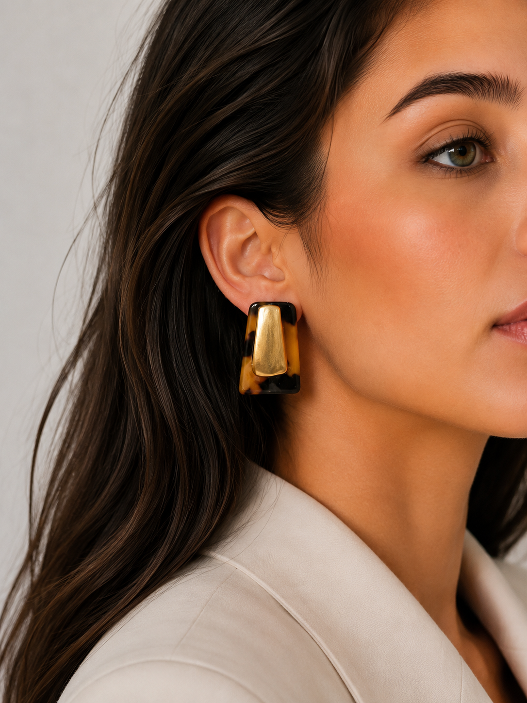 Wild Poise Earrings